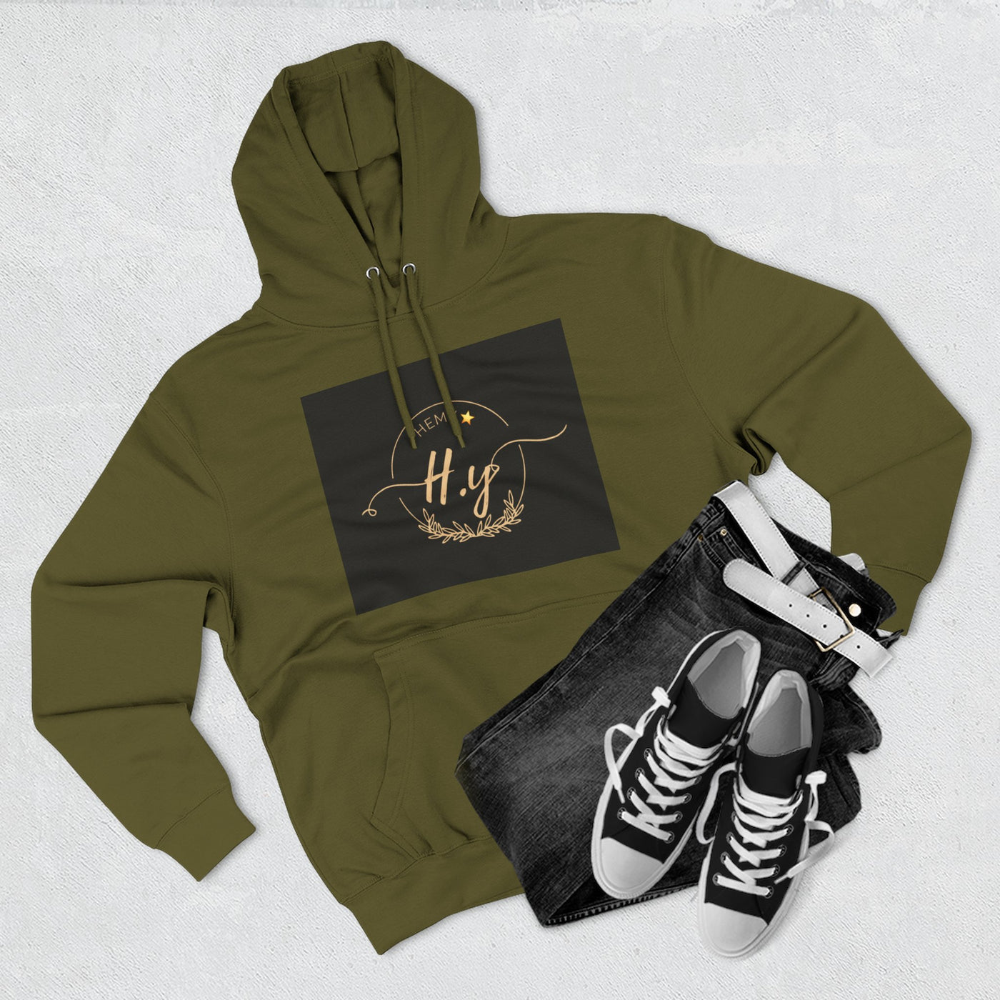 Elegant Gold Script Fleece Hoodie, Cozy Layer, Personalized Gift, Casual Wear, Stylish Sweatshirt, Fashion for All Seasons