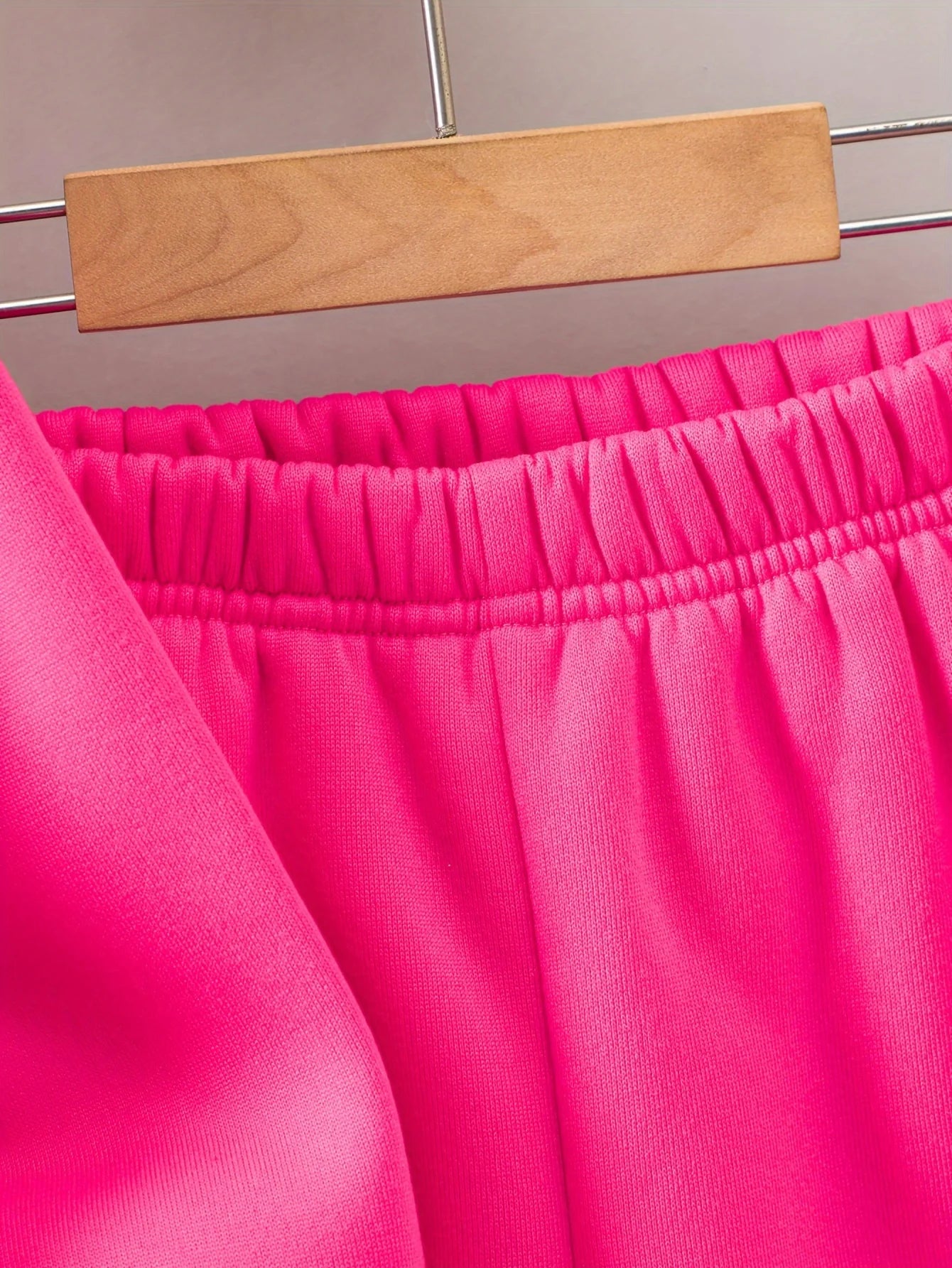 S39f10256f0a9450cad181eded5d702deS