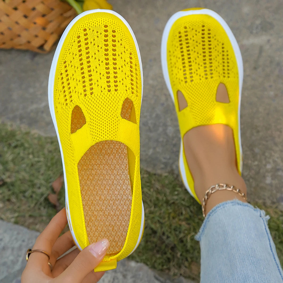 Sd6be232d07564660ac8e3171bad2981fz